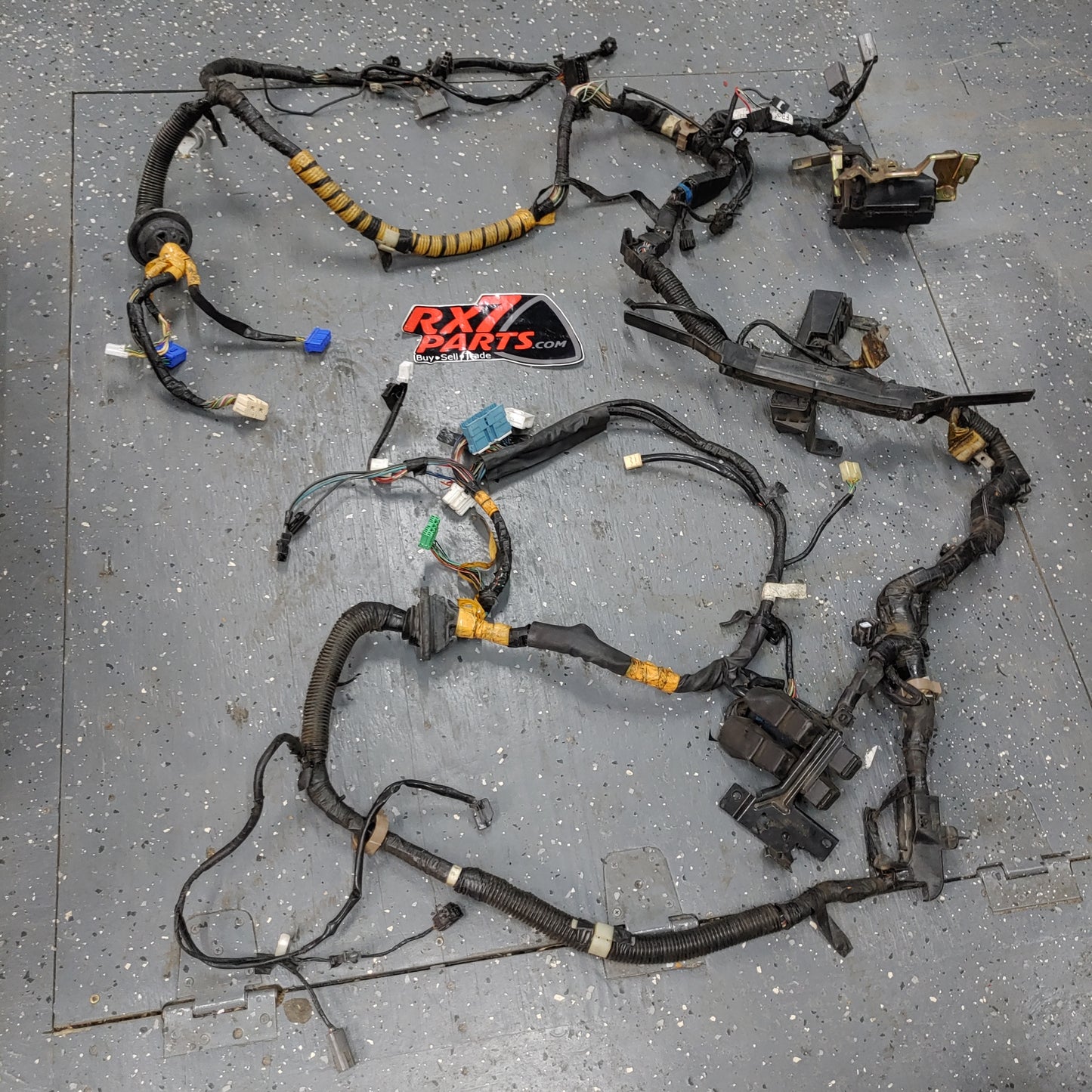 RHD Front U Horse Shoe Wiring Harness  RX7 FD FD3S 93 - 02 Mazda S4B0/168