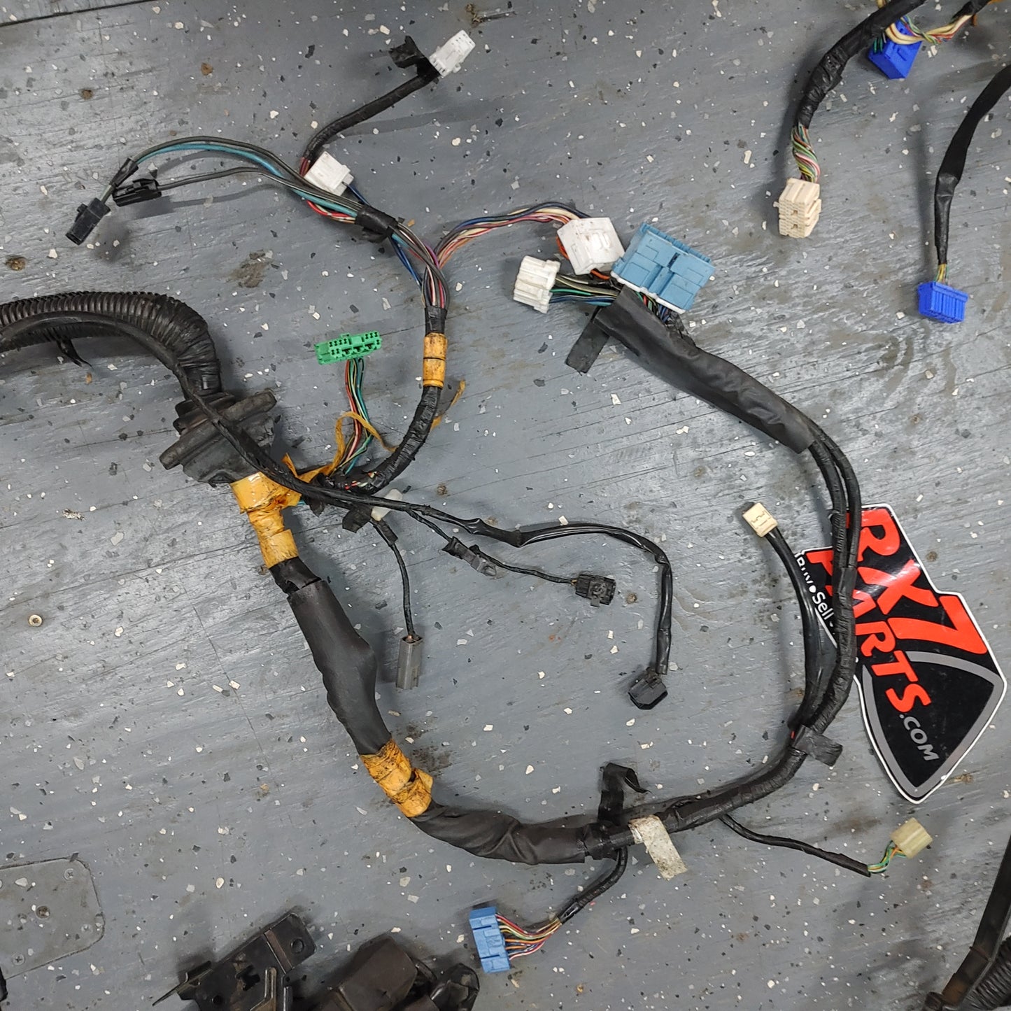 RHD Front U Horse Shoe Wiring Harness  RX7 FD FD3S 93 - 02 Mazda S4B0/168