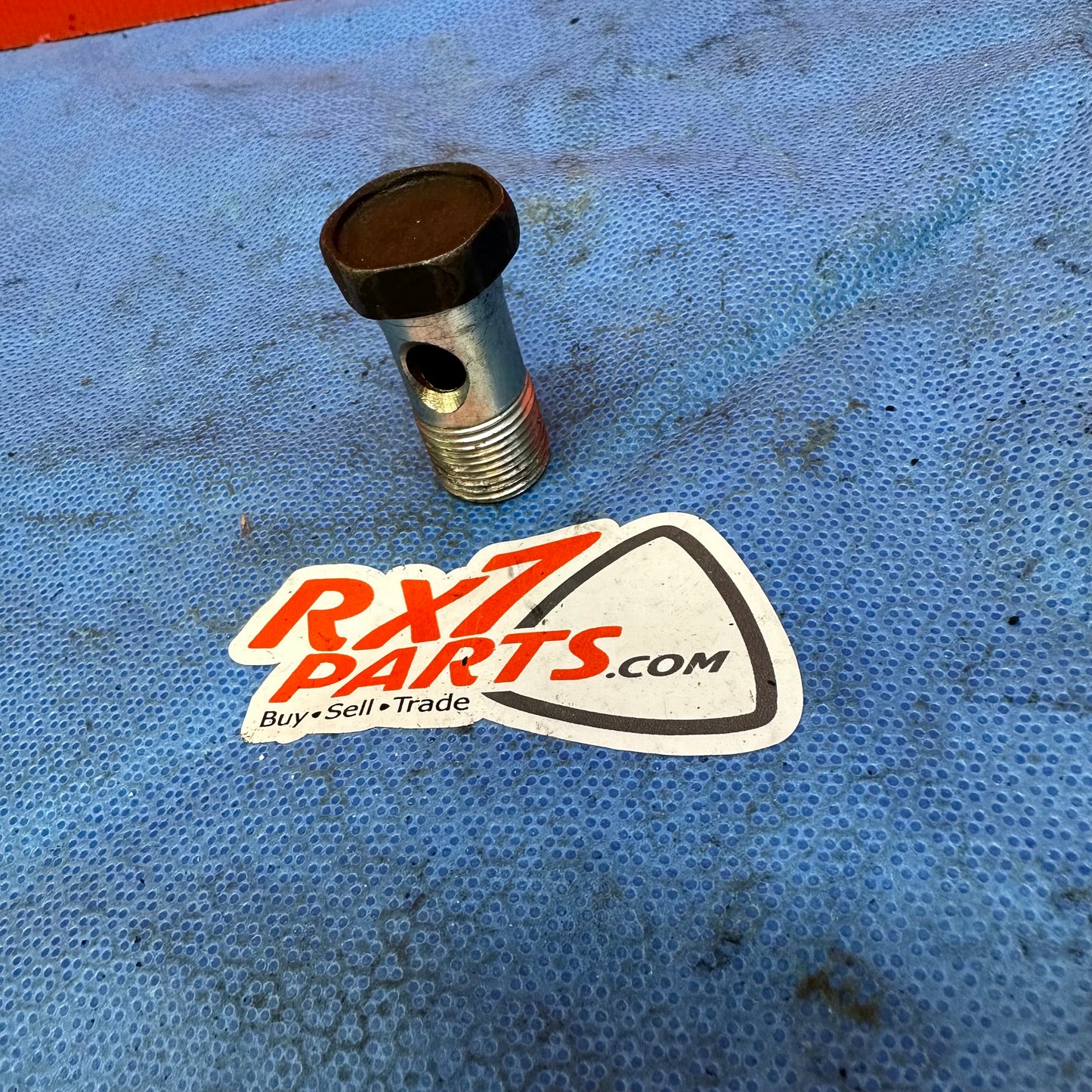 LHD, RHD OEM Banjo Bolt for Oil Cooler   S6B1130