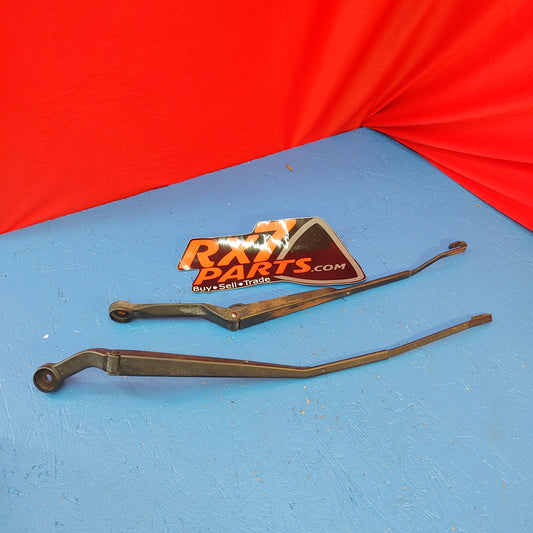 RHD Windshield Wiper Blade Arms Pair   P: J65H RP 945, D: J65H RD 944 Mazda Rx7 FD3S FD S6B28/2