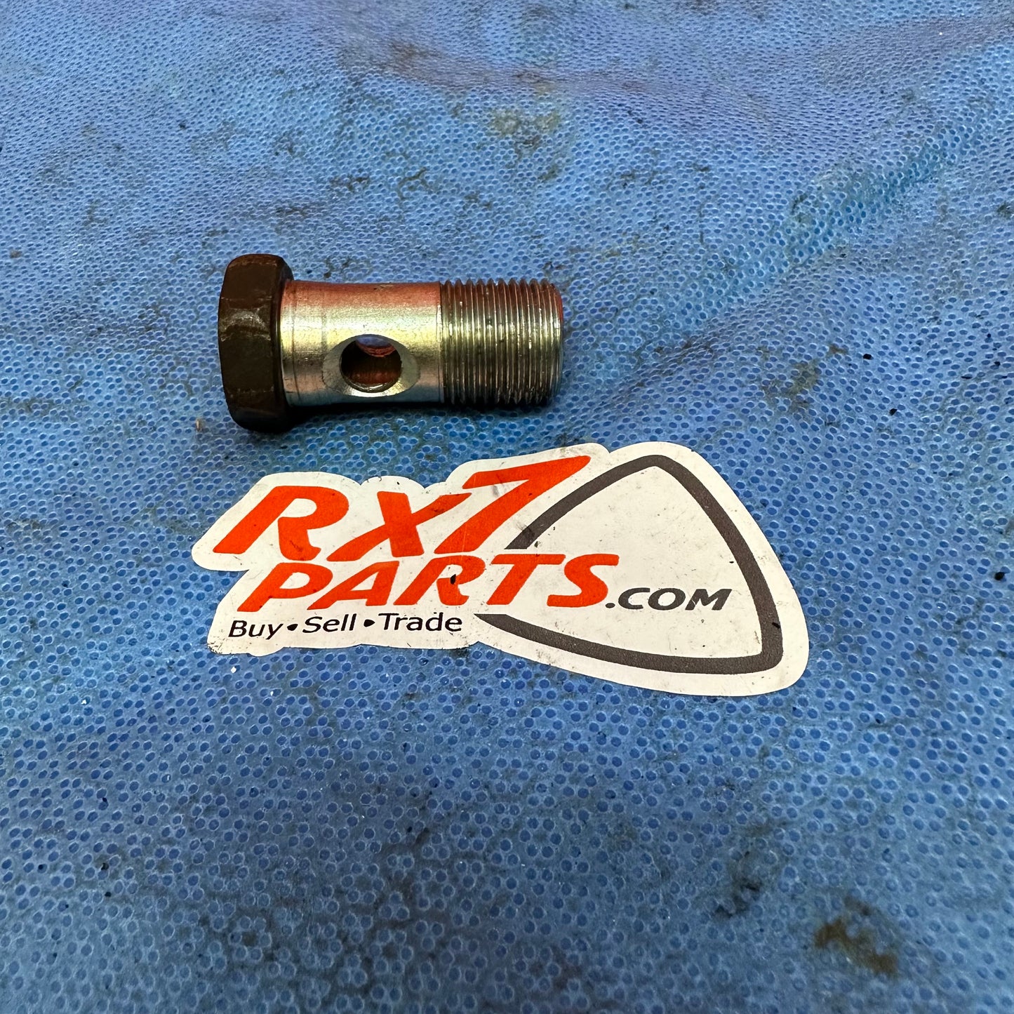 LHD, RHD OEM Banjo Bolt for Oil Cooler   S6B1130